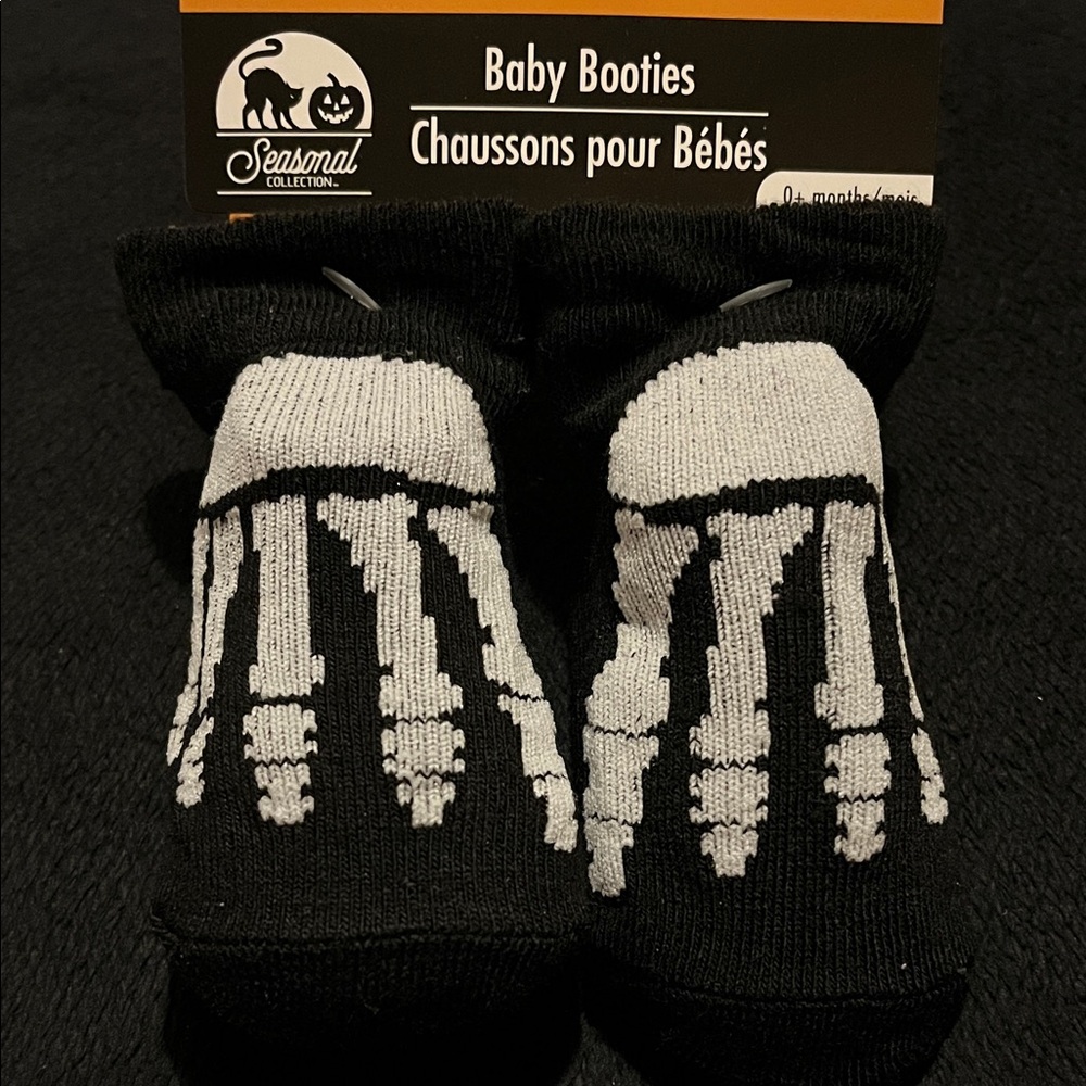 Black and White Baby Booties Size 0